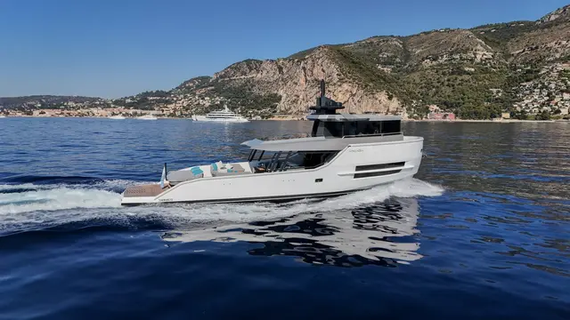 Arcadia Sherpa 60 — Sardinia Yacht Hire, Sardegna