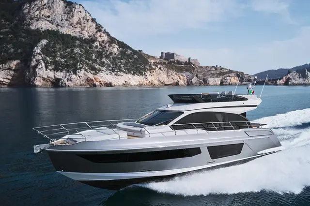 Azimut 53 — Sardinia Yacht Hire, Sardegna