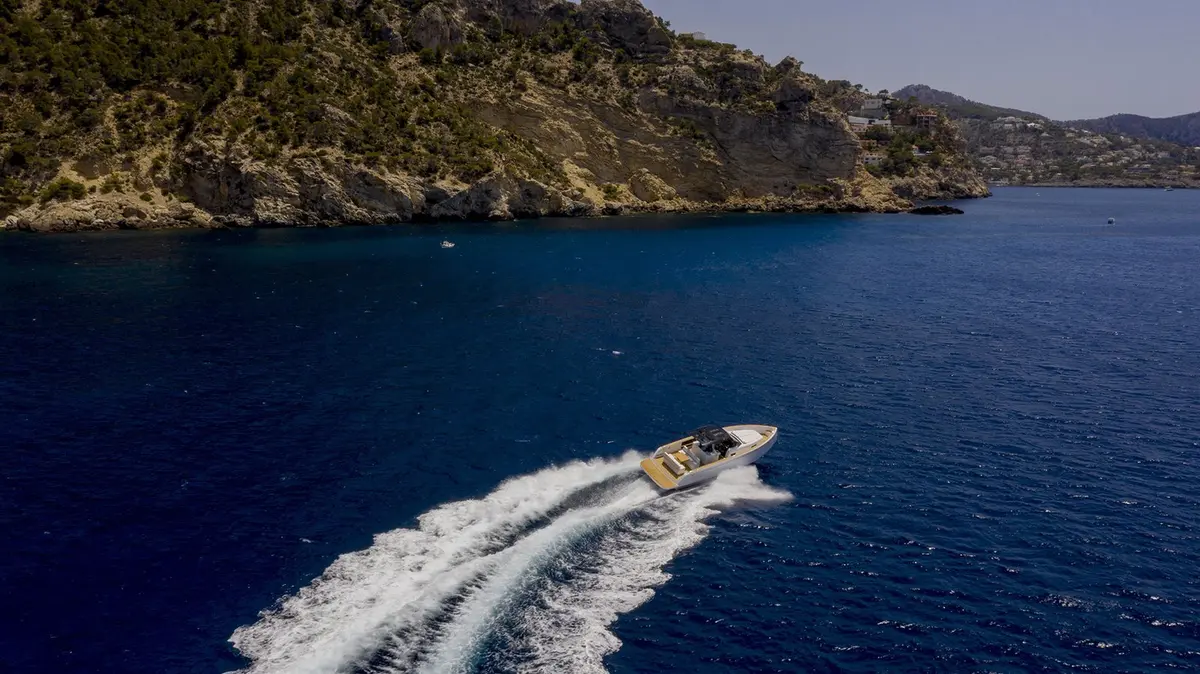 Pardo 38, aft deck — Sardinia Yacht Hire, Sardinia. Sporty day cruising for small groups off Porto Cervo