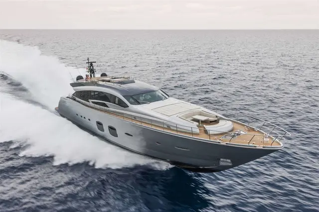 Pershing 108 — Sardinia Yacht Hire, Cerdeña