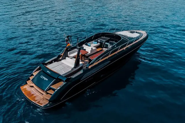 Riva 56 Rivale — Sardinia Yacht Hire, Cerdeña