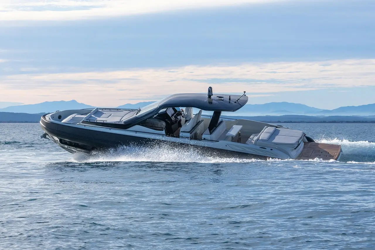 Sacs 47 — Sardinia Yacht Hire, Sardinia. Fast, open-deck runs into the Maddalena's coves