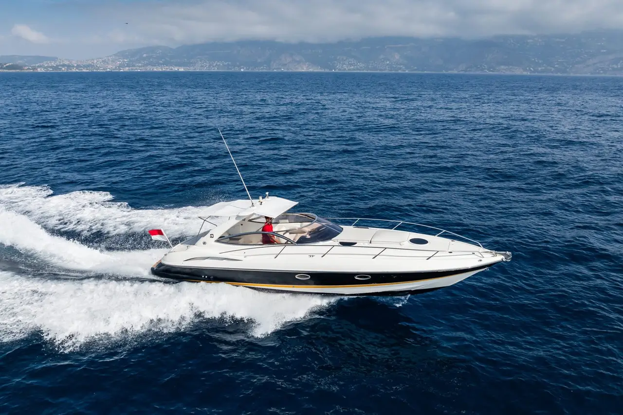 Superhawk 34 — Sardinia Yacht Hire, Sardegna. Uscite veloci in Maddalena per piccoli gruppi