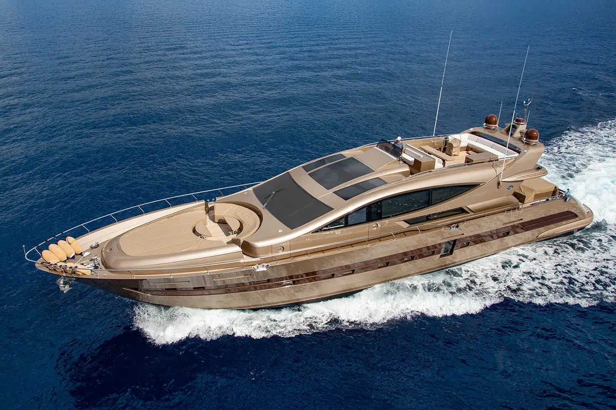 Wajer 38, exterior — Sardinia Yacht Hire, Cerdeña. Una lancha ágil para explorar calas en un día